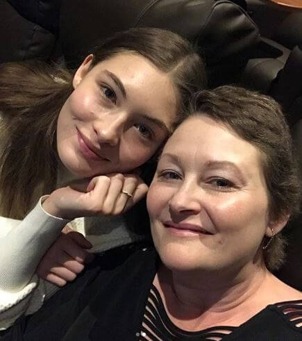 Toni Cabe with her daughter, Grace Elizabeth.